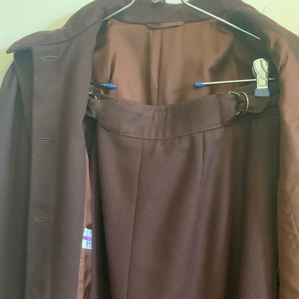 Elegant Brown Women's Coat